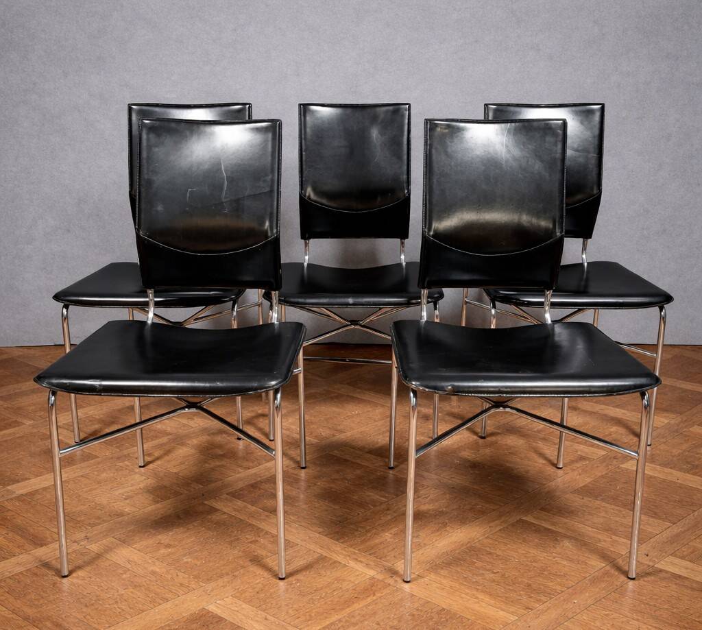 Suite de 5 chaises de salle à manger par Ross Littell pour Matteo Grassi