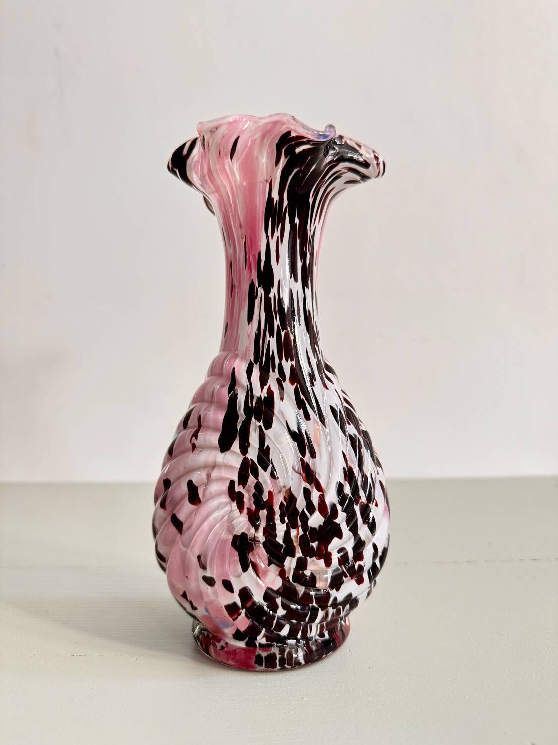 Art Nouveau soliflore vase in Clichy glass