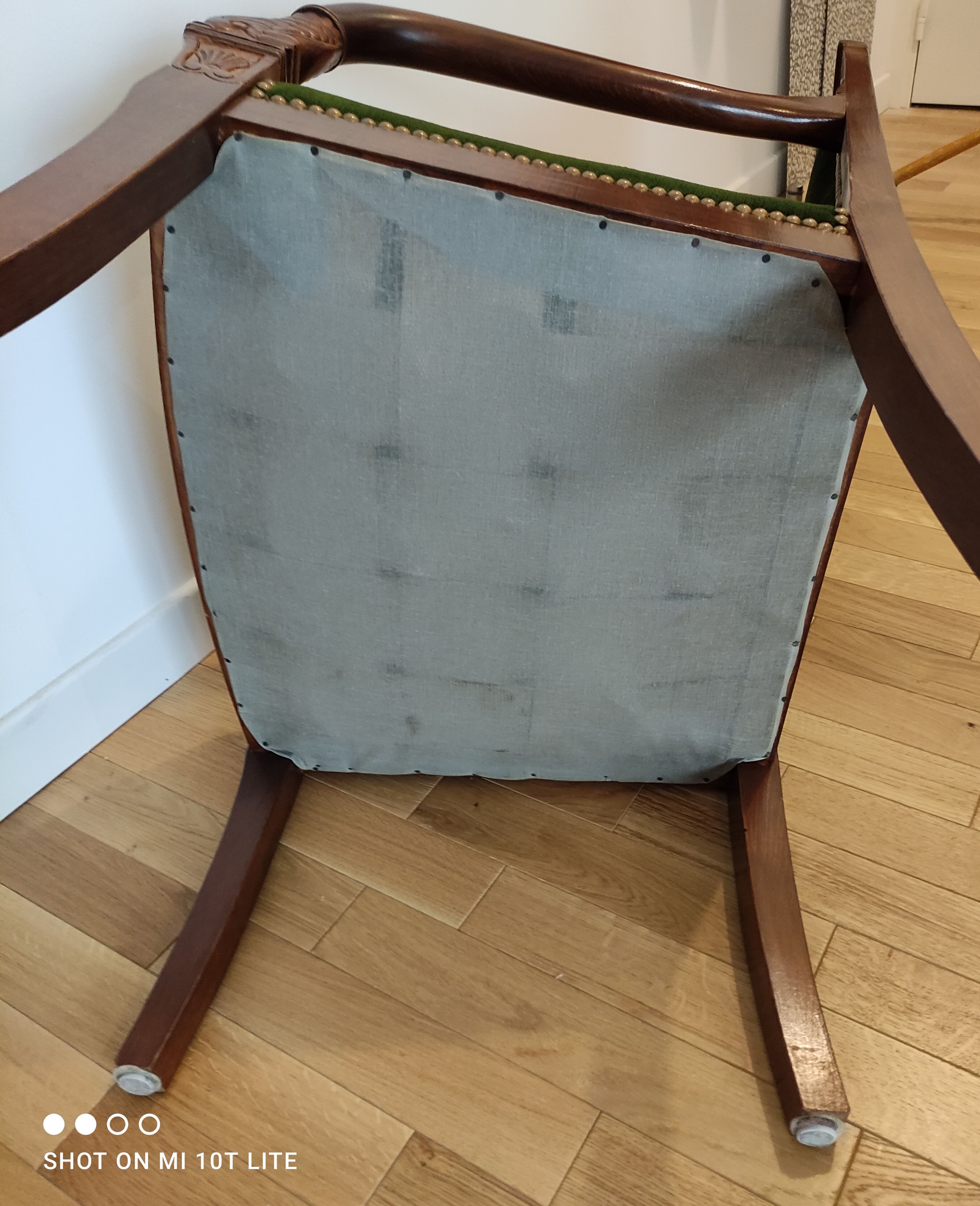 Empire chair in solid mahogany