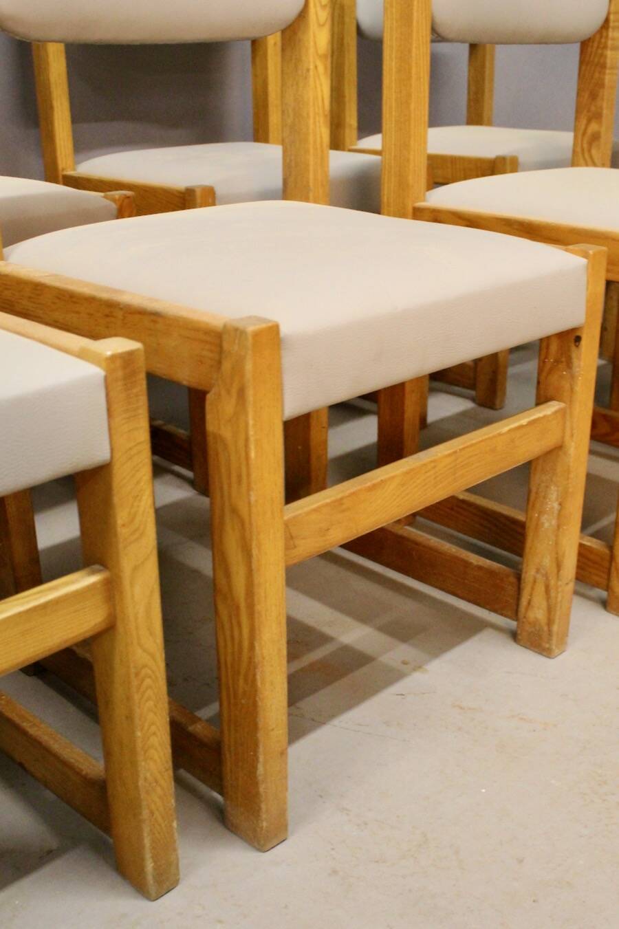 Set of 8 Brutalist Dining Chairs, 20th Century