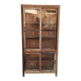 Vitrine en bois ancien