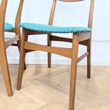 2 Green Chairs by Faldsled