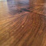 Violin table