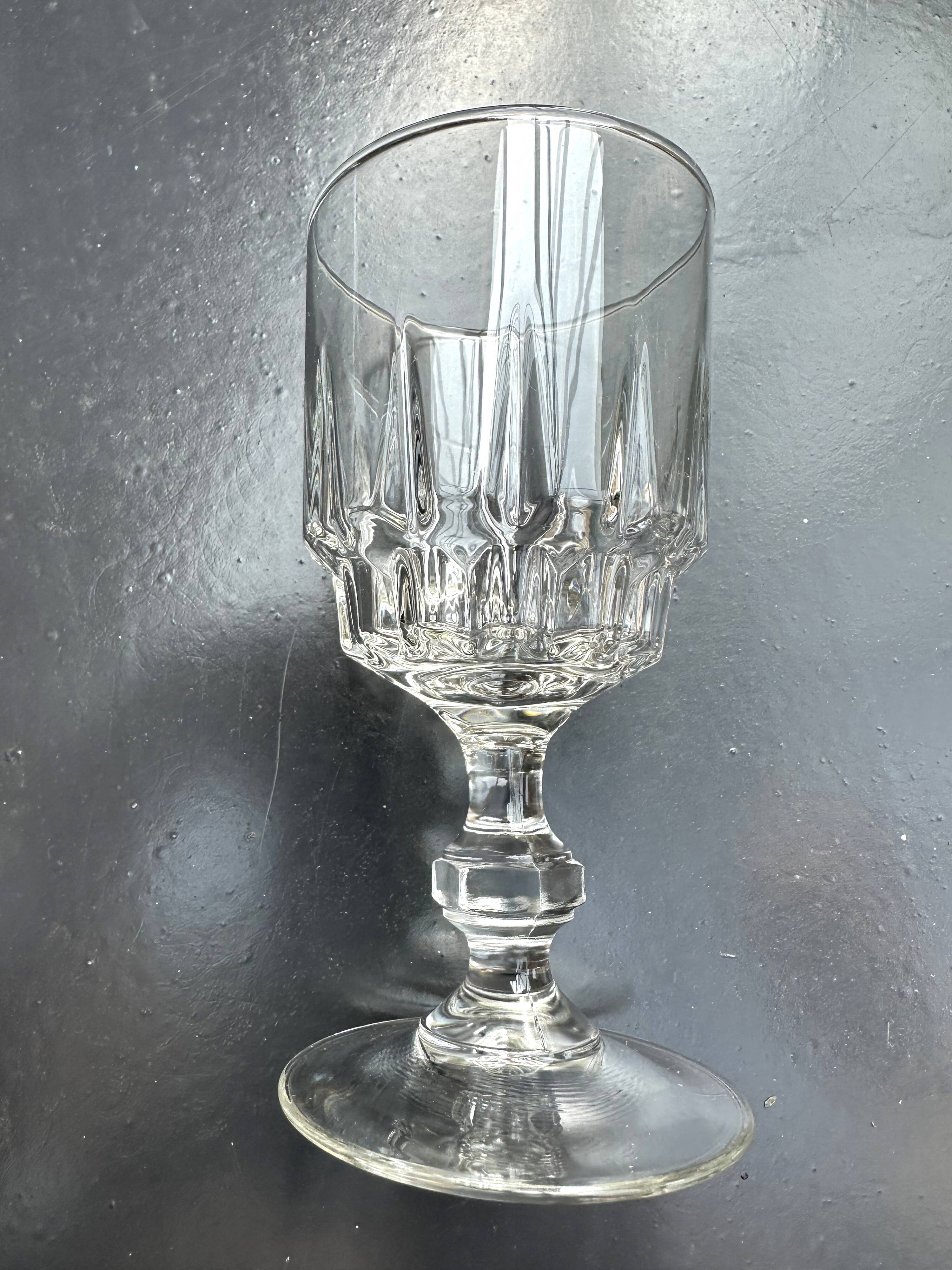 3 wine/water glasses 13.5 cm Cristal d'Arques model Louvre Vintage