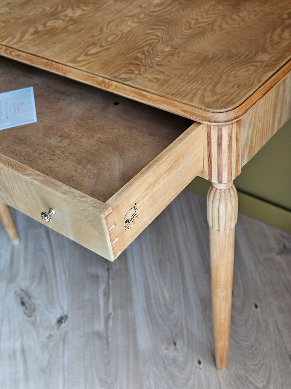 Art Deco marquetry hairdresser renovated | Elise