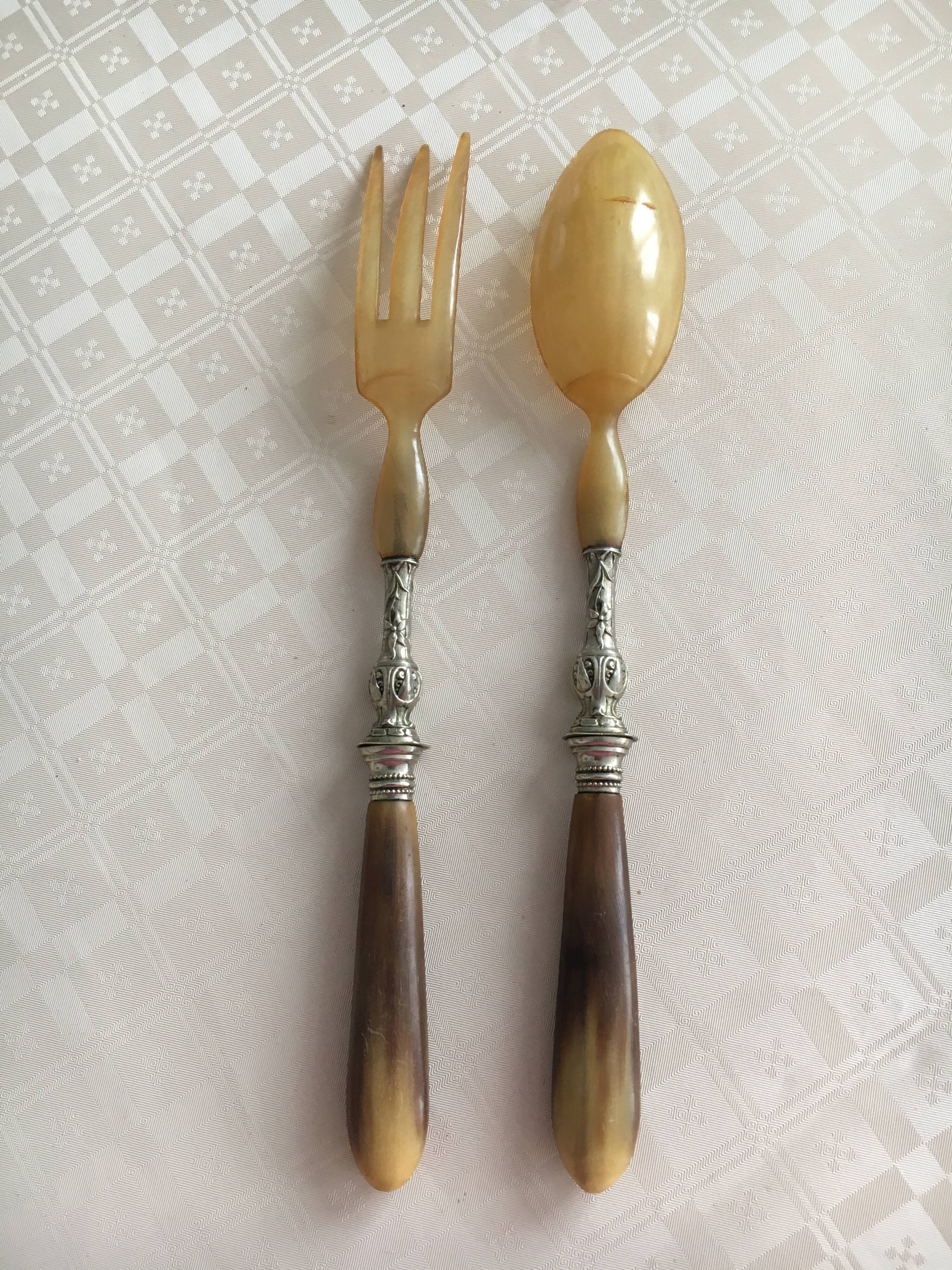 Old salad cutlery in horn and silver metal