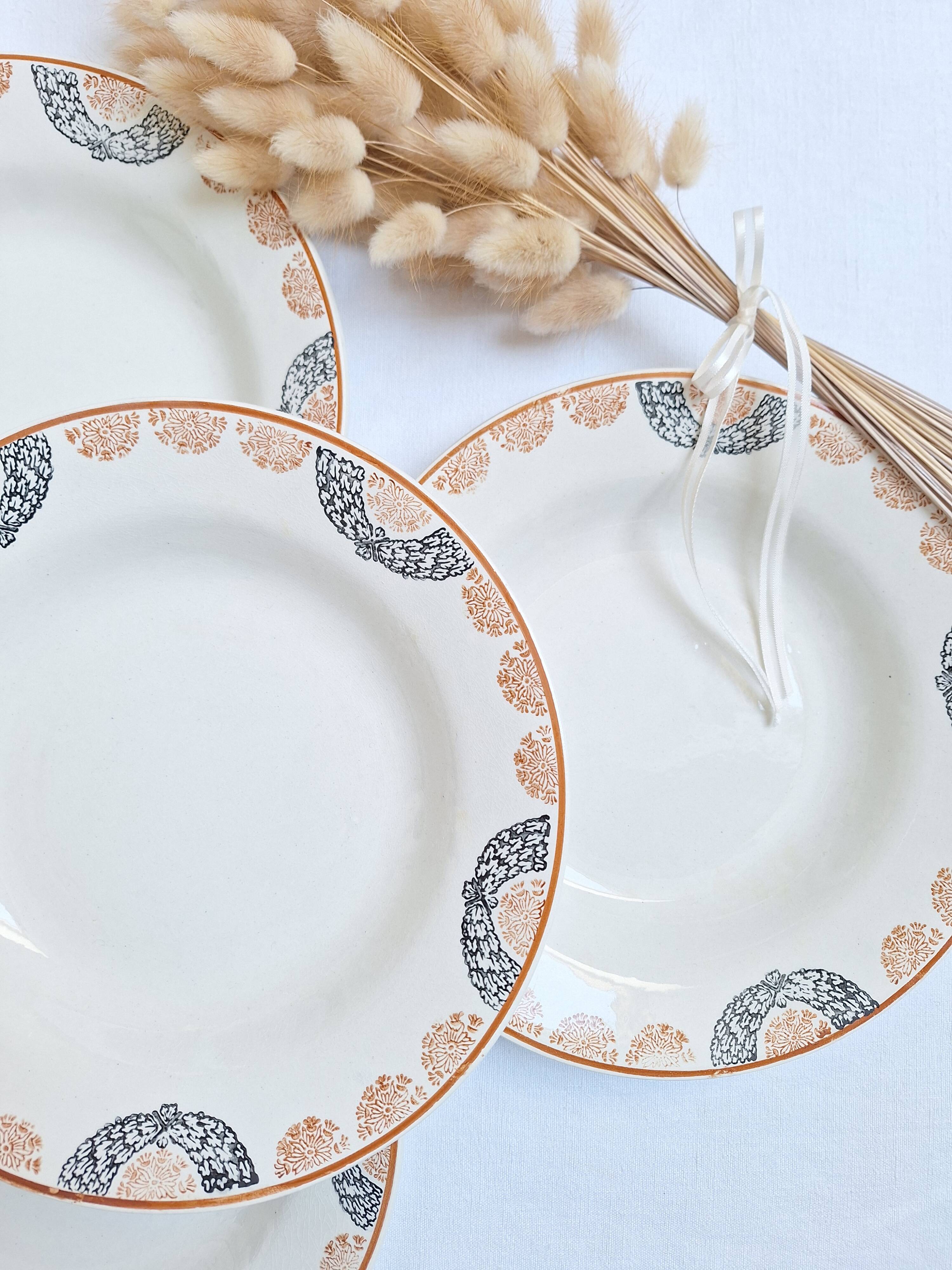 HBCM Pauline pattern soup plates, orange and black