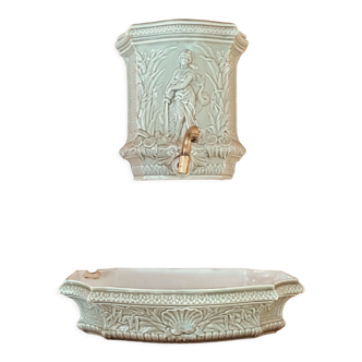 Water green ceramic fountain
