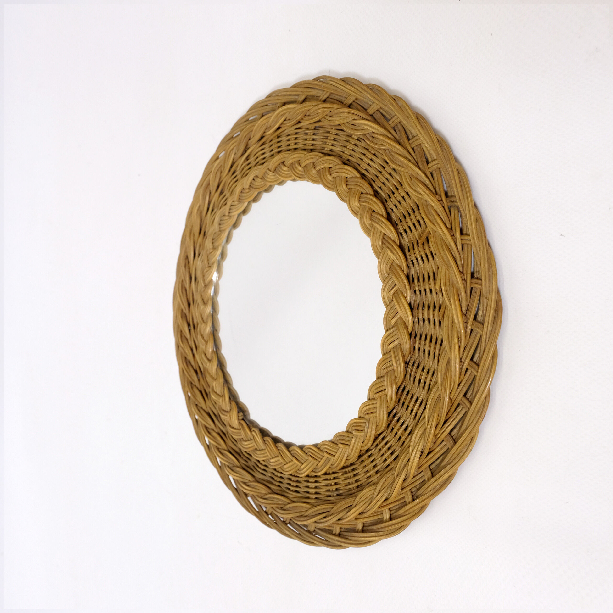 Round wicker mirror, 34cm