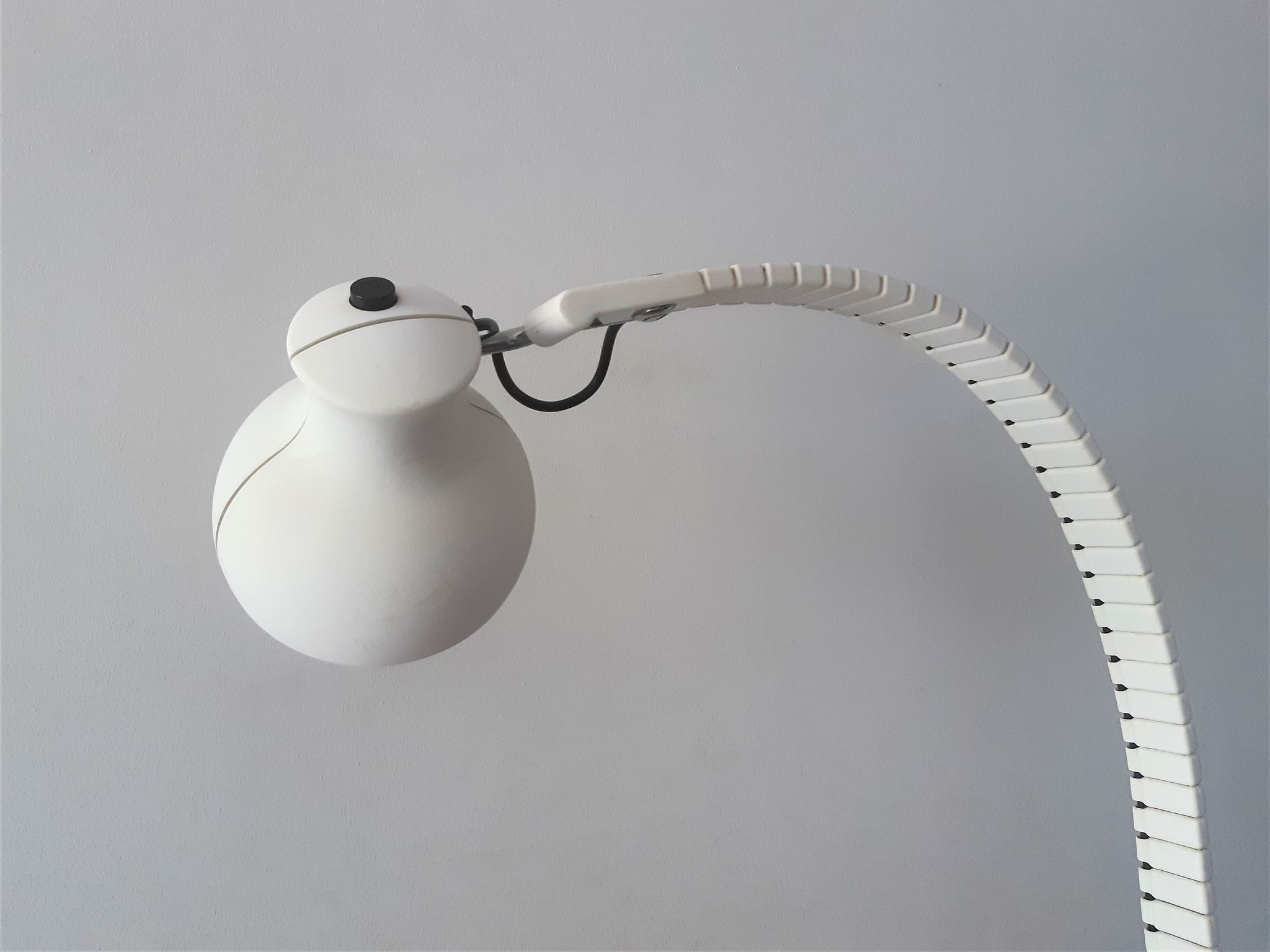 'flex 659' table lamp by elio martinelli for martinelli luce, italy 1970's
