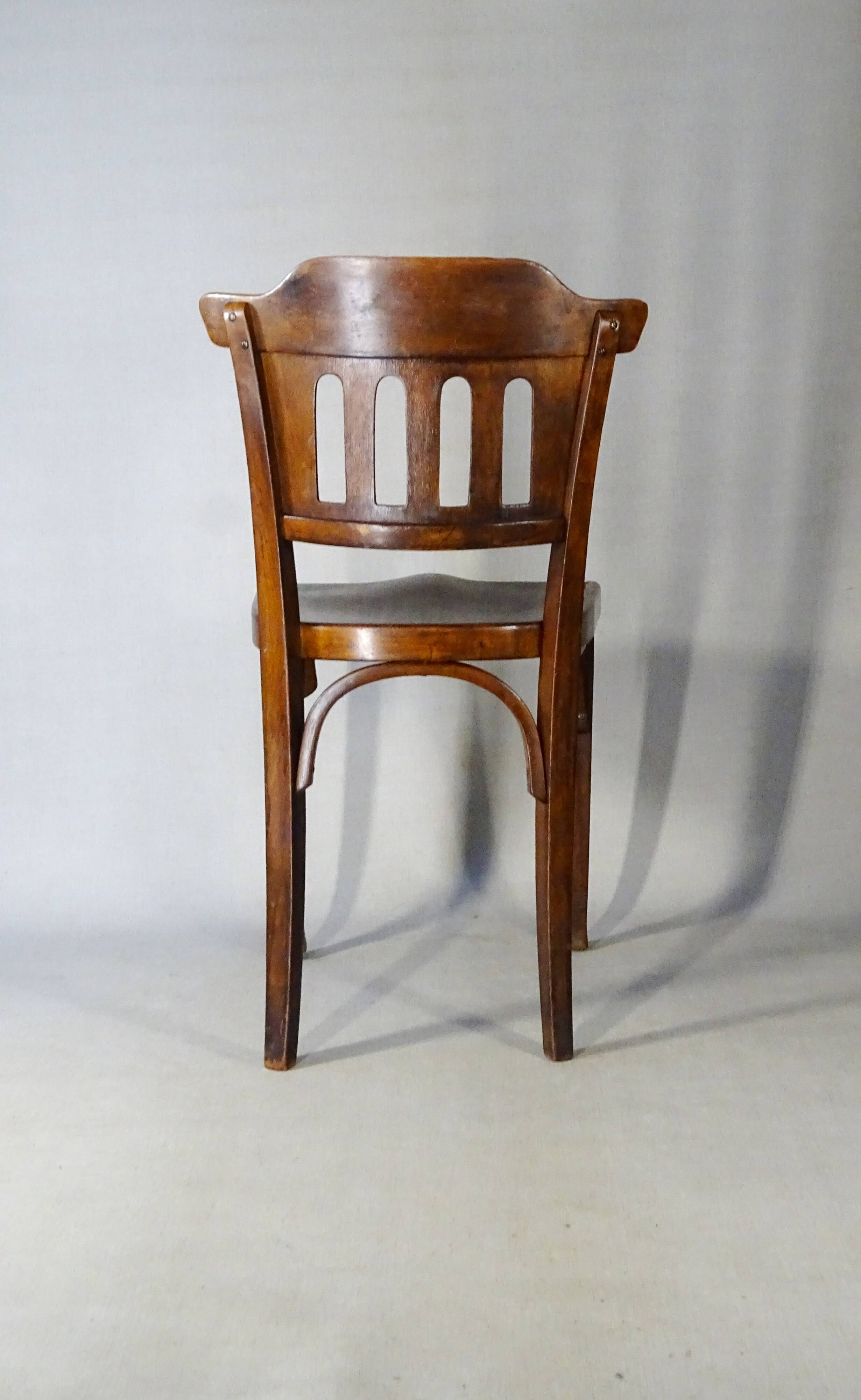 2 bistro chairs no. 714, gustave siegel for kohn, 1910. no thonet