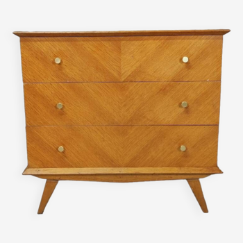 Vintage chest of drawers