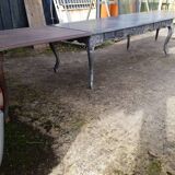 Farm table