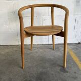 Chaise curbée avec assise ronde