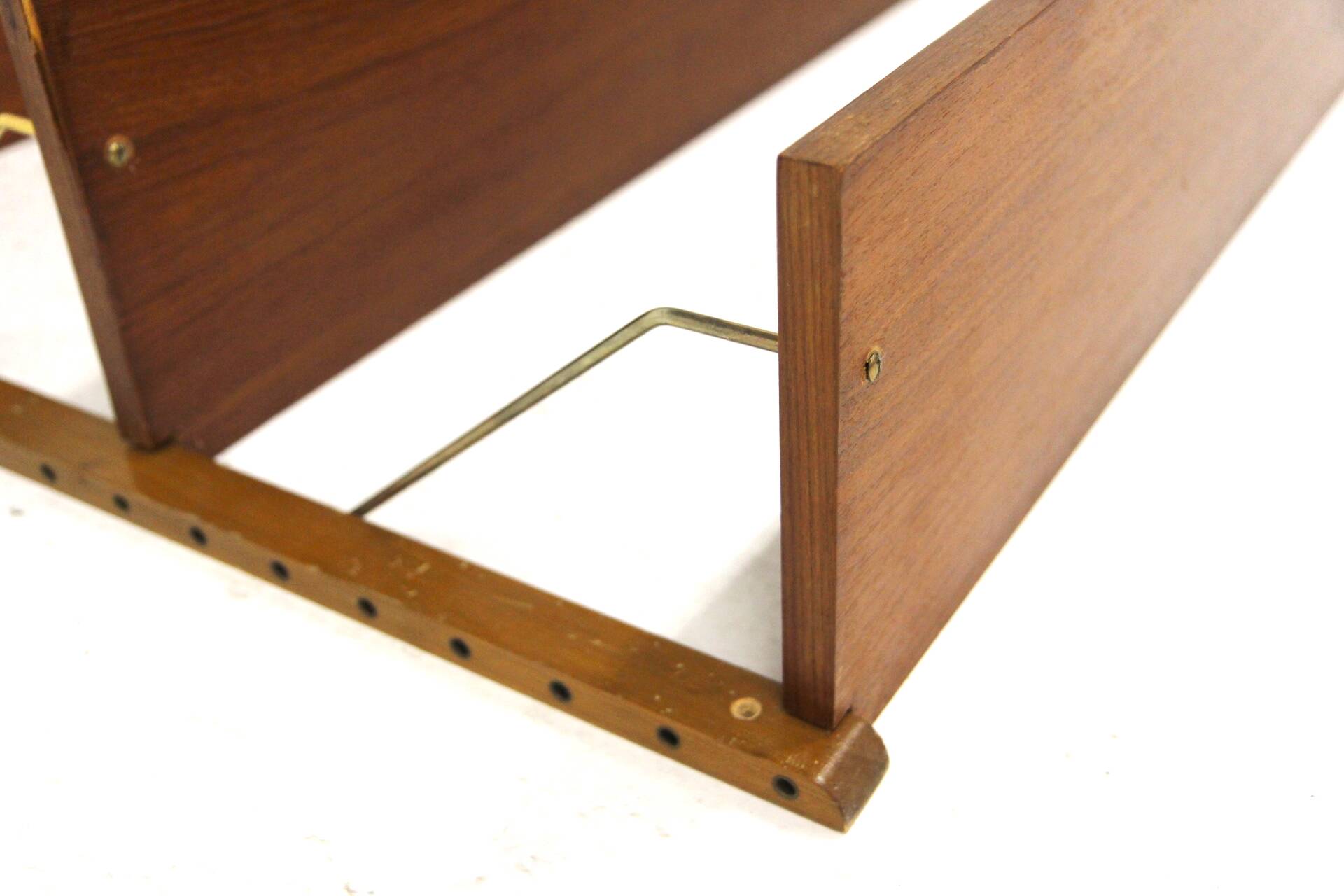 “Royal System” shelves Poul Cadovius Denmark, 1960