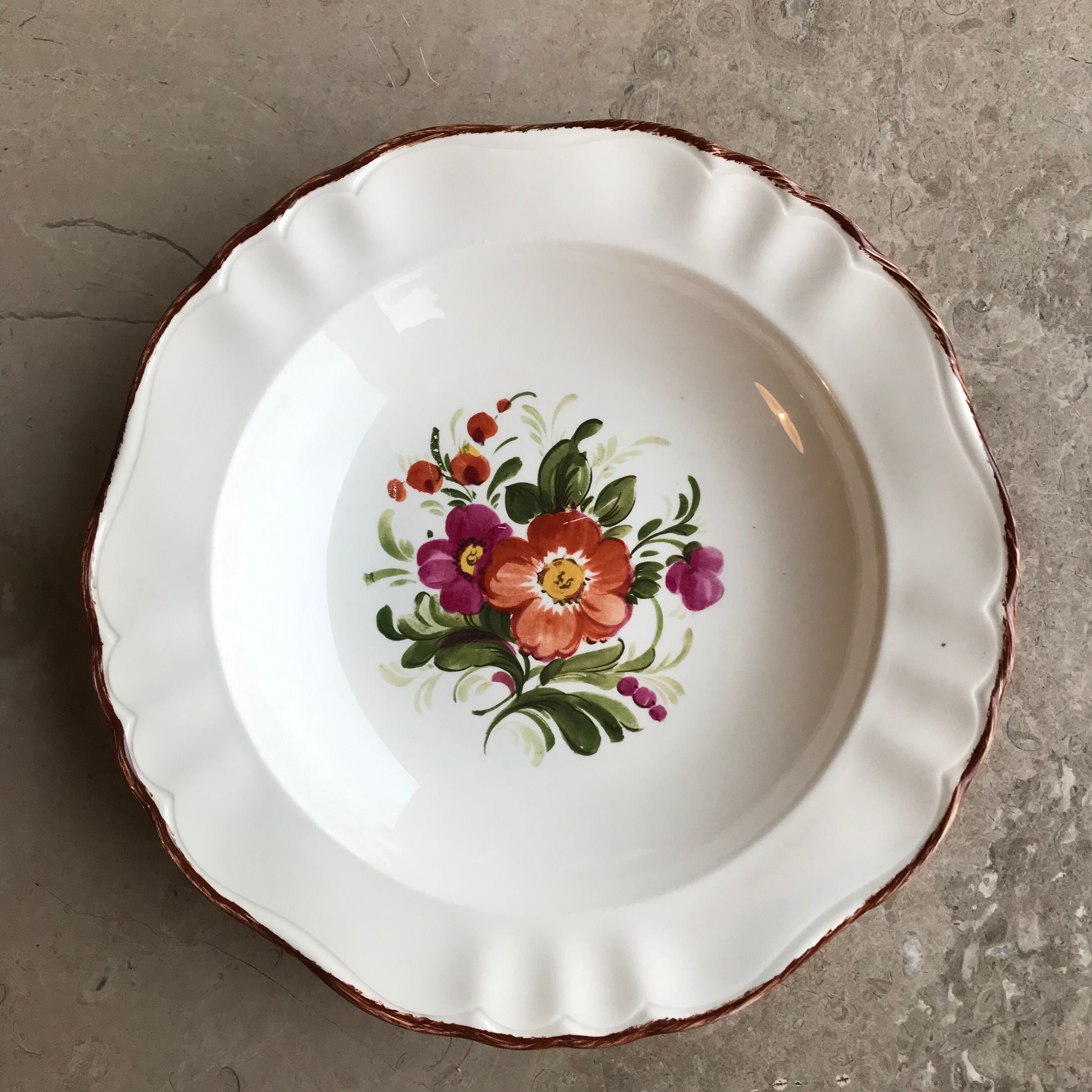 Series of 6 hollow porcelain plates