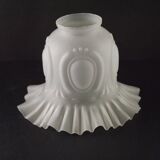 Abat-jour décoratif français vintage blanc opaque avec bordure à volants