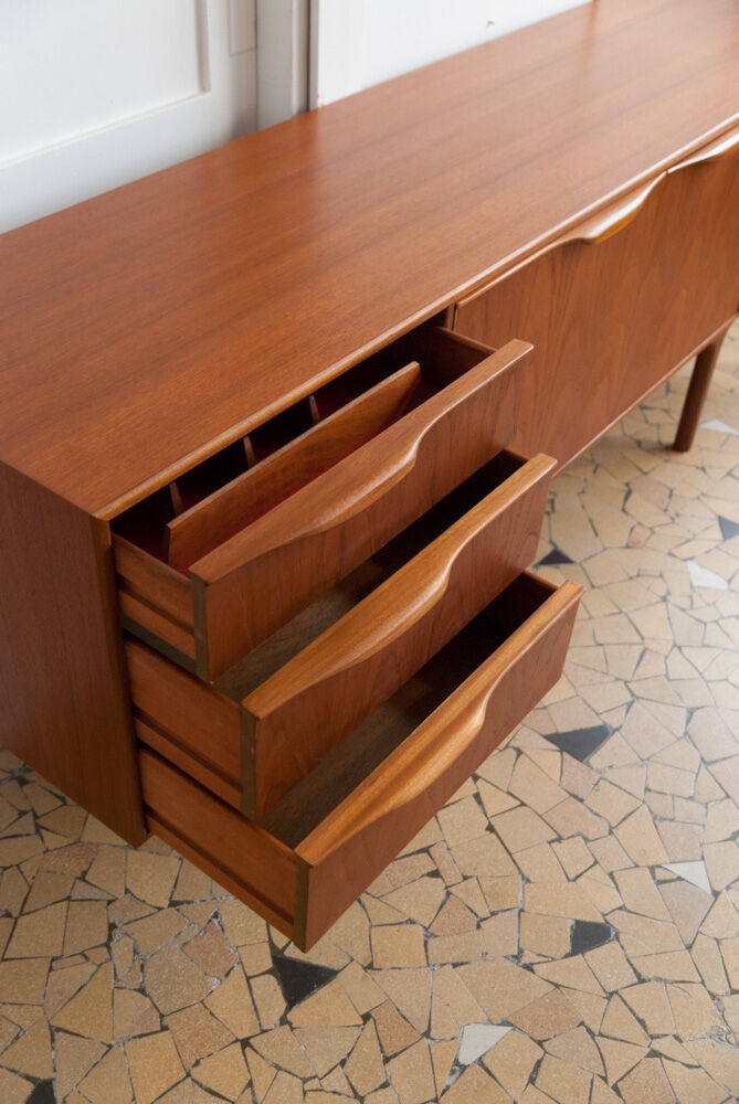 Enfilade McIntosh Dunvegan 201cm