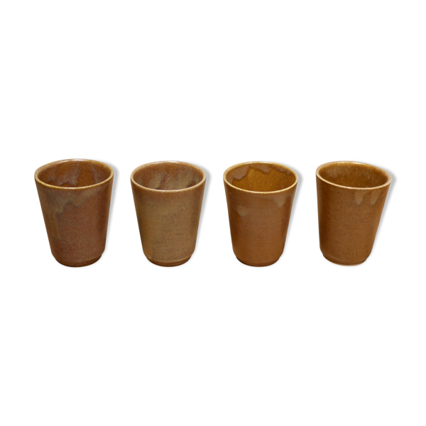 Série de 4 verres vintage en grès par la manufacture de Digoin, France