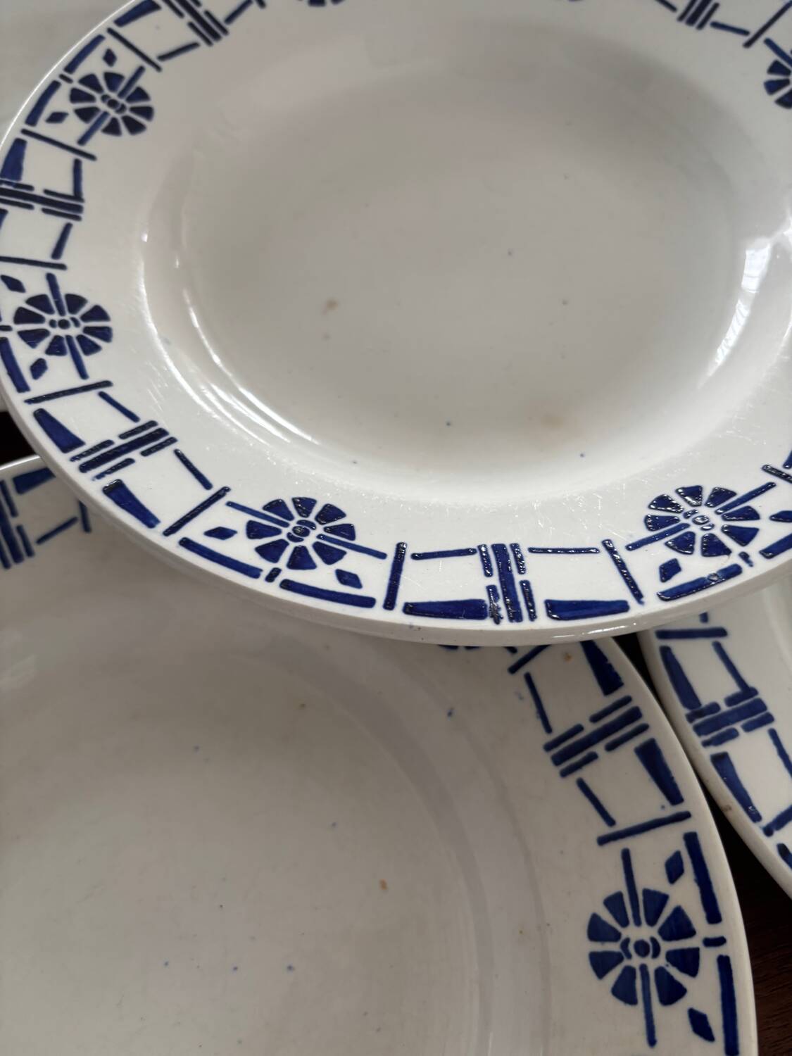 Set of 5 old earthenware plates Céranord St Amand - Made in France