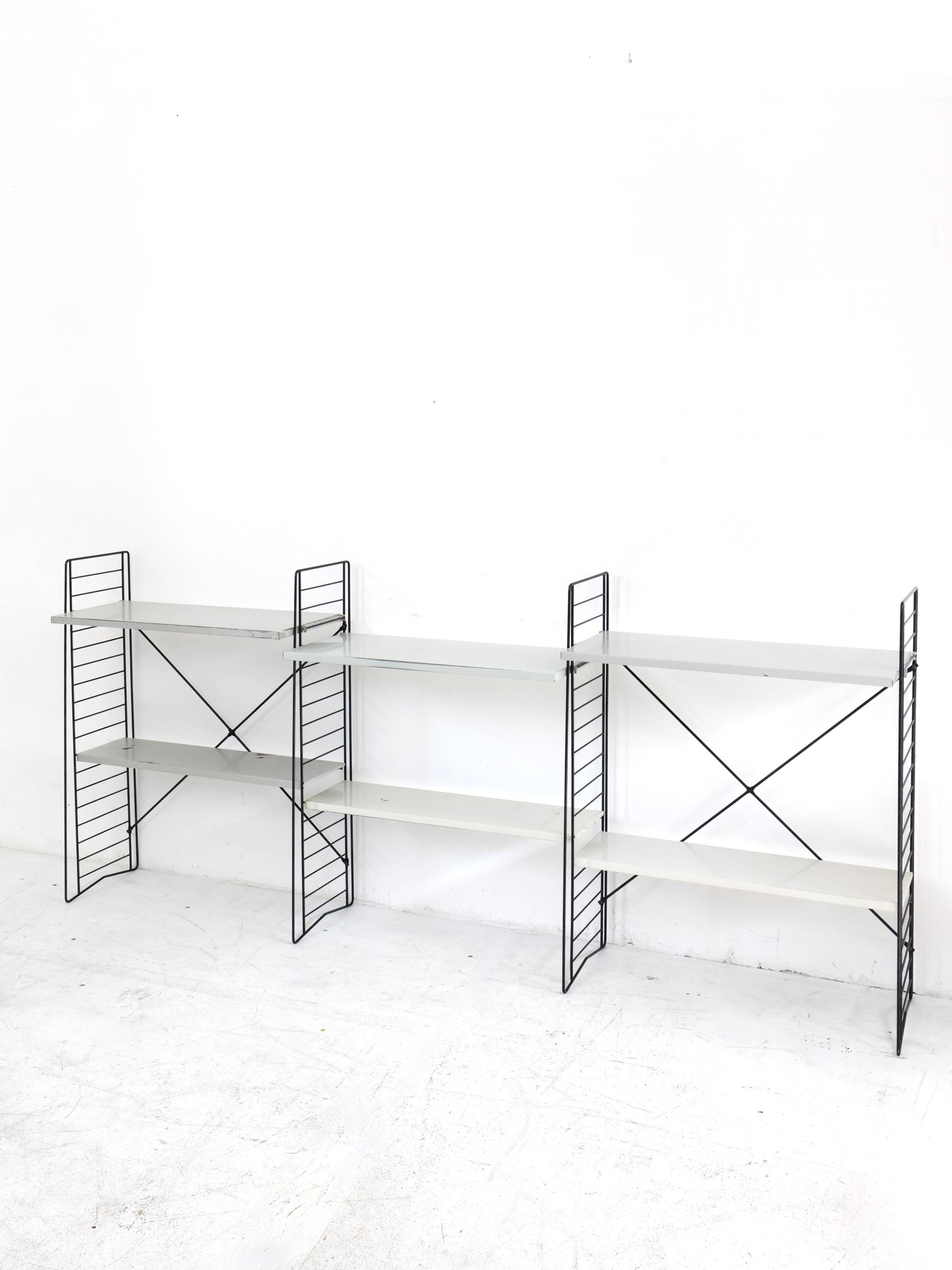 Tomado floor shelf in shades of gray