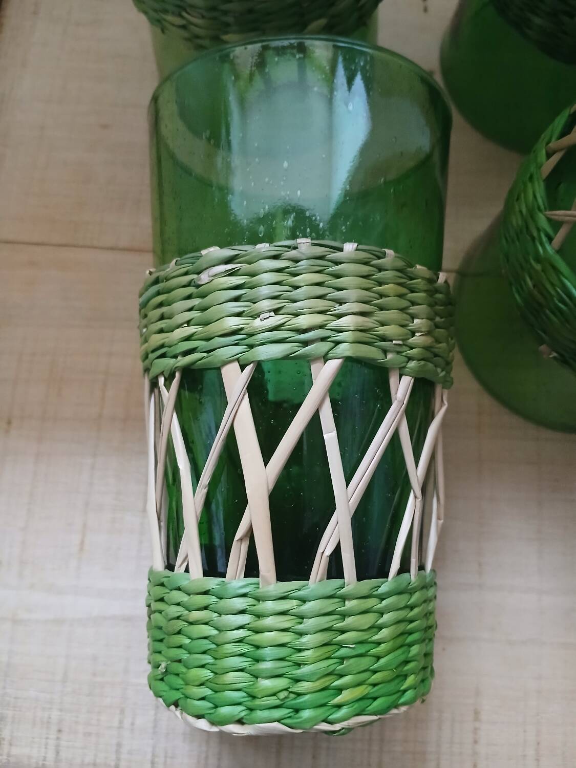 4 orangeade glasses with braided base