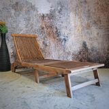 Solid teak lounge chair