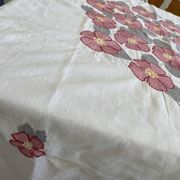 Embroidered square tablecloth - floral design - cotton - 150x150 cm