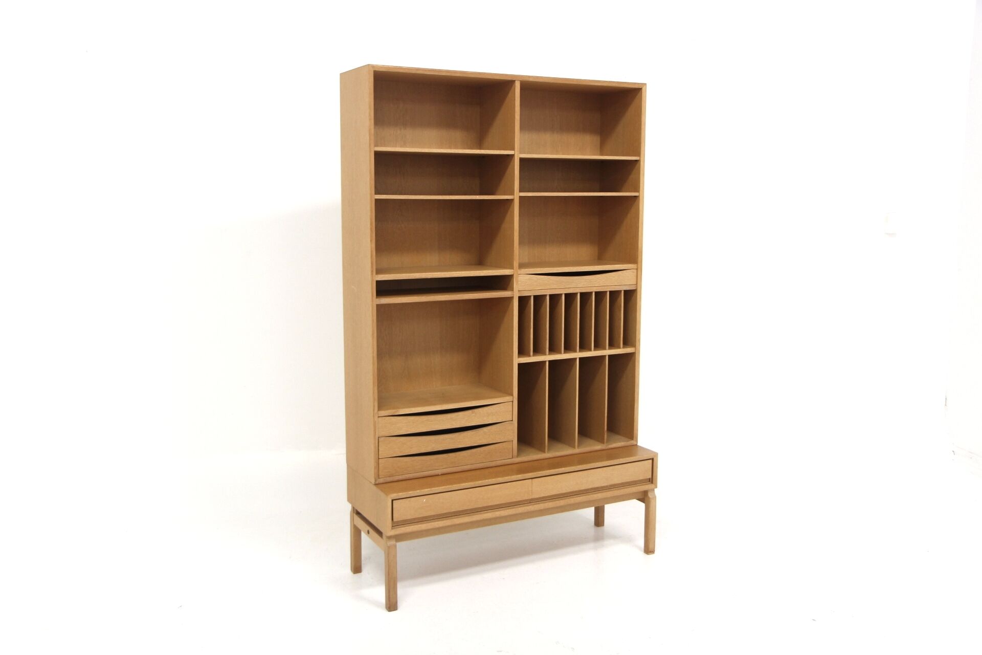 Scandinavian oak library "MTP", Marian Grabinski, IKEA, Sweden, 1960