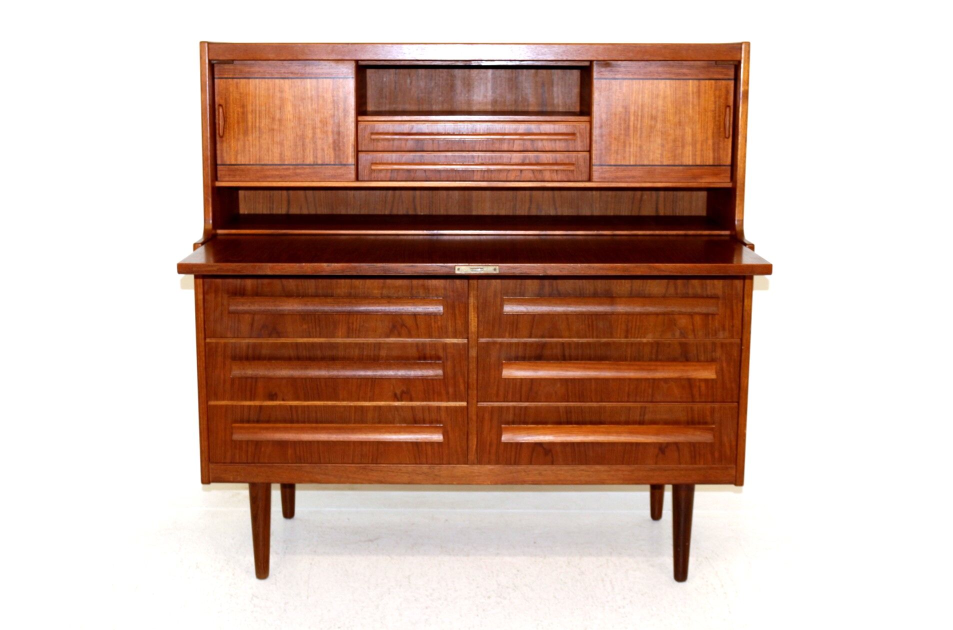 Teak secretary, Sigfrid Omann, Denmark, 1960