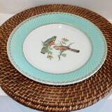 Wicker presentation plates