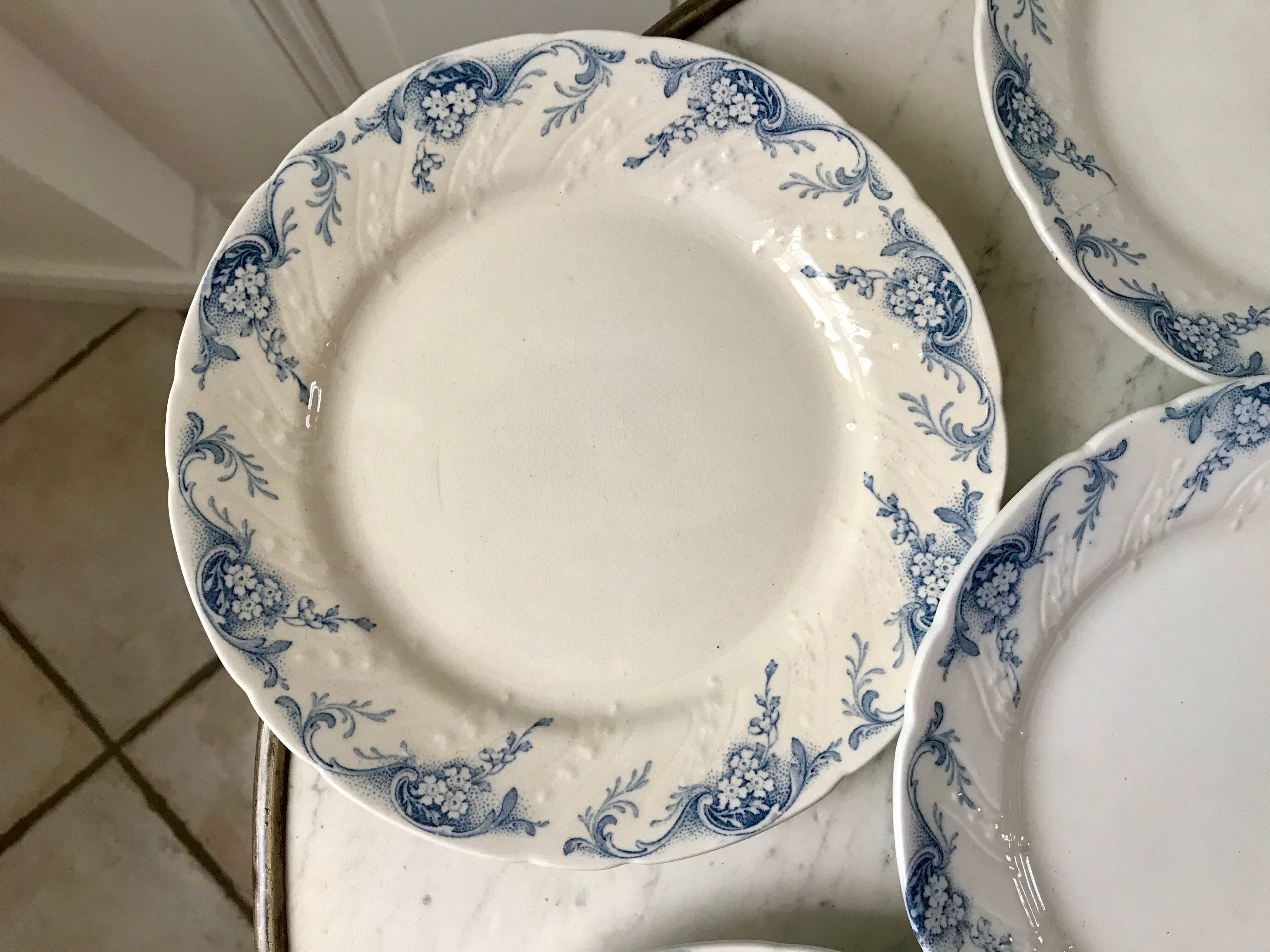 set of 6 flat plates in Terre de Fer K&G Lunéville model "Angèle" late nineteenth