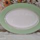 Plat ovale marli vert d'eau et frise dorée Cafés Lemaire