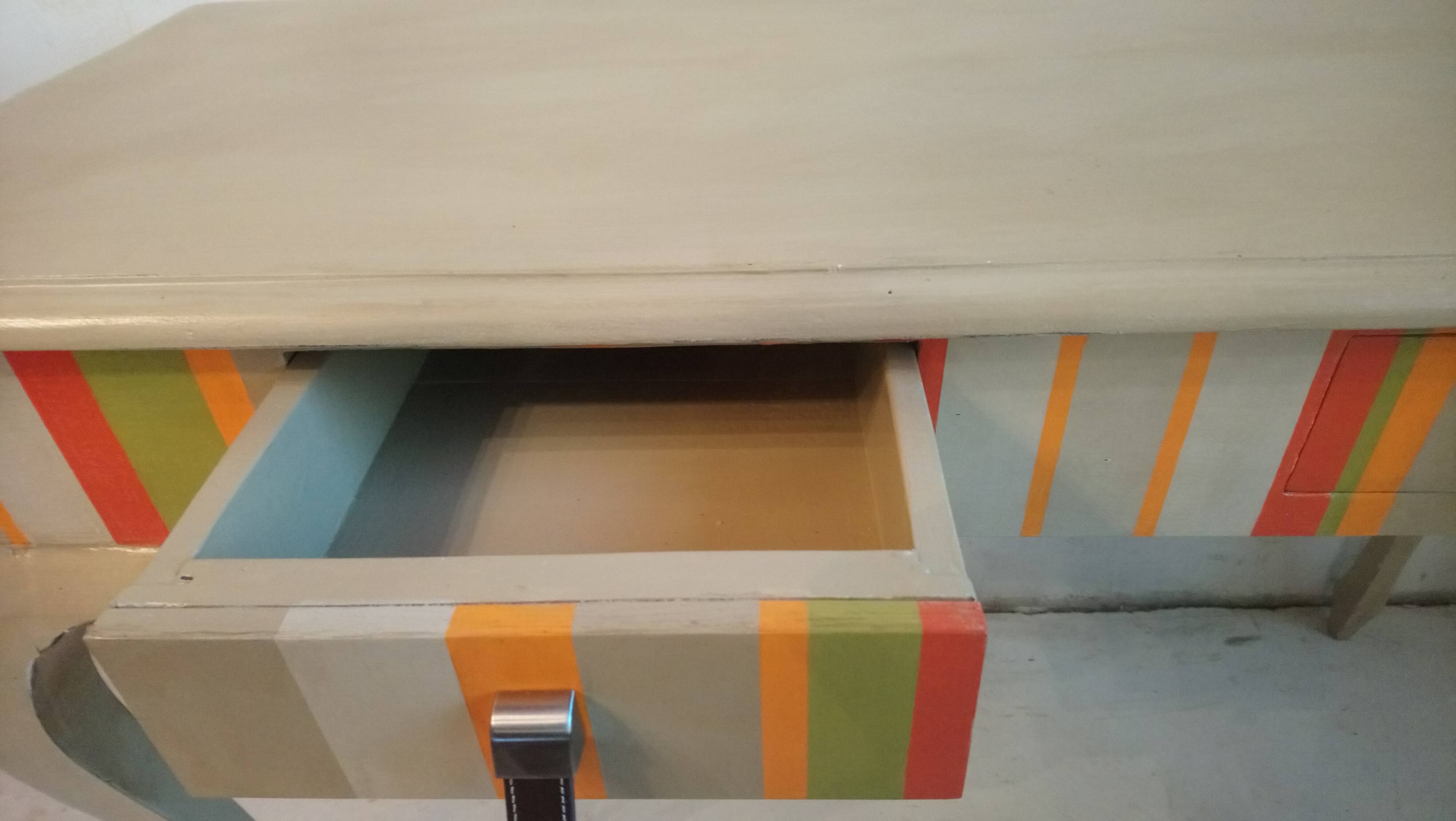 Console Style Louis XV decor bayadere