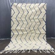 Moroccan Berber rug decorated 250cm x 150cm