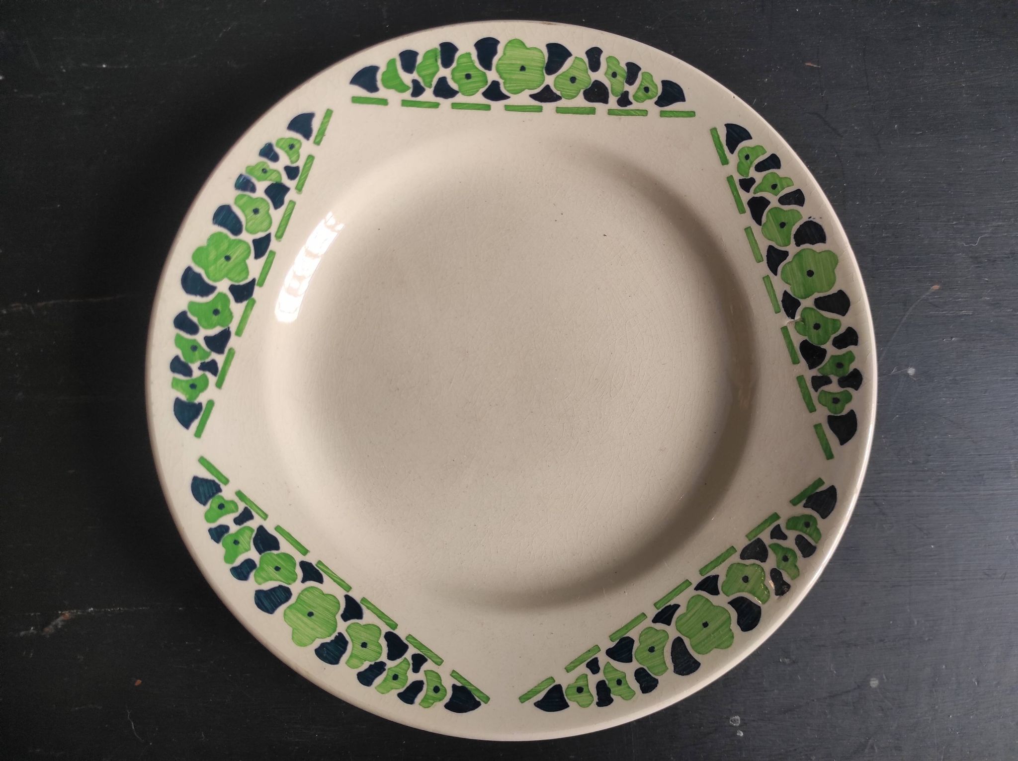 French vintage set of 4 plates, sauce boat and platter, from Longchamps, Cannes model