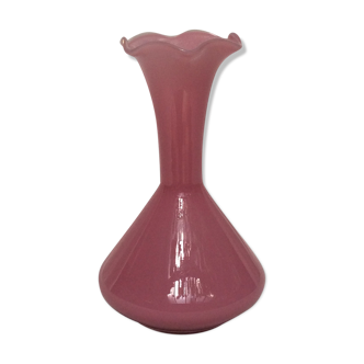 Vase en opaline couleur rose des années 60