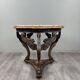 Table Guéridon en bois sculpté avec plateau en marbre, XIXe siècle