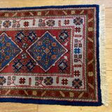 Sinkiang rug in pure new wool entirely handmade from the 1970s