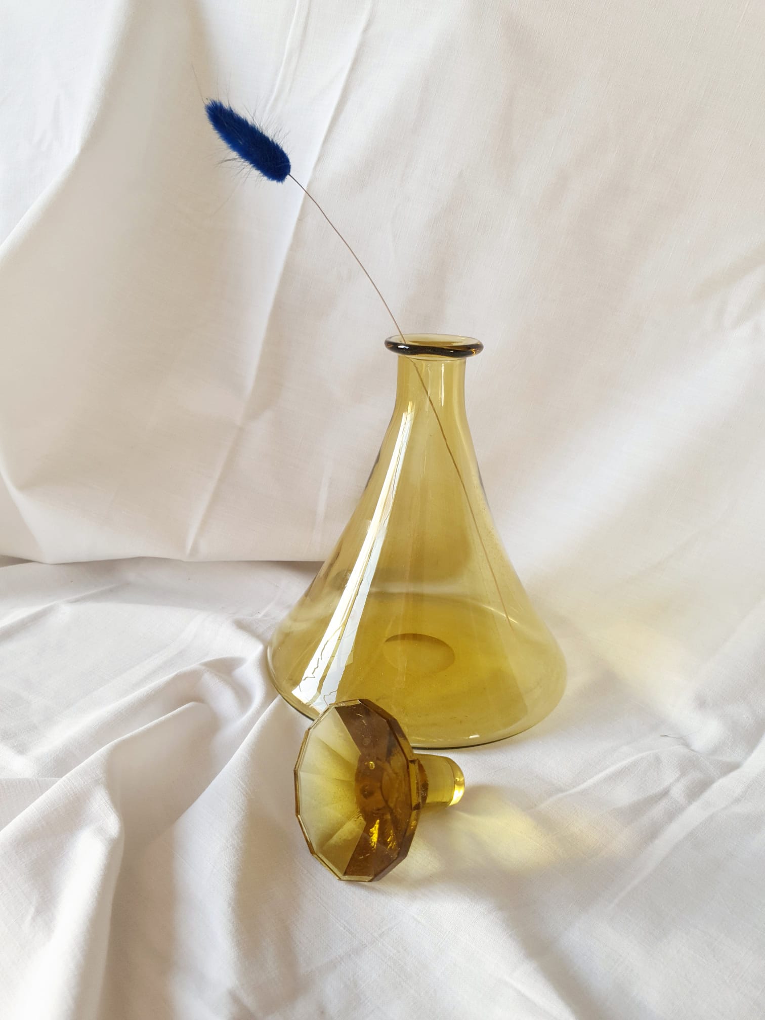 Large geometric decanter 60s