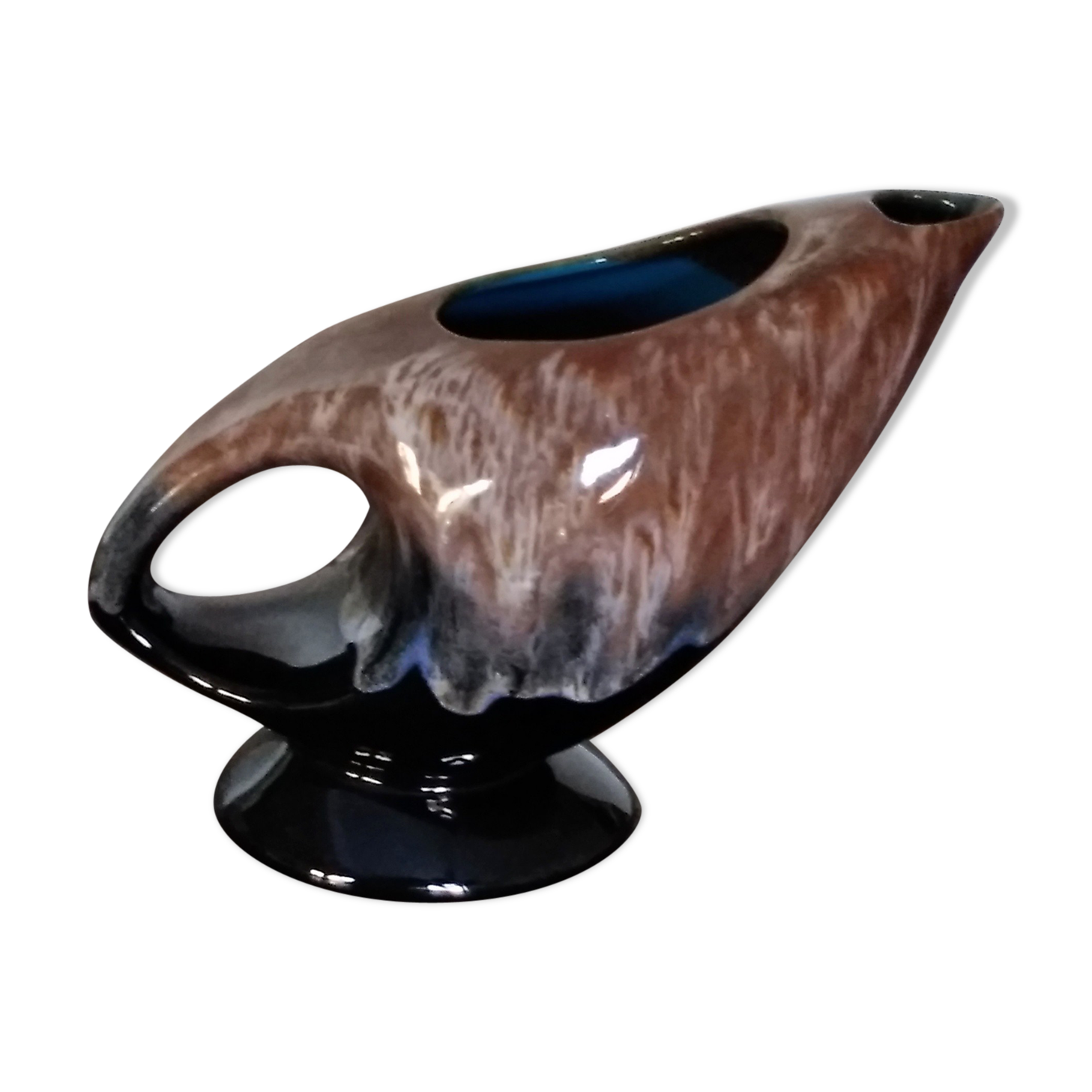 Pitcher style bistro 50s