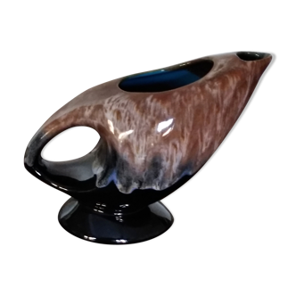 Pitcher style bistro 50s