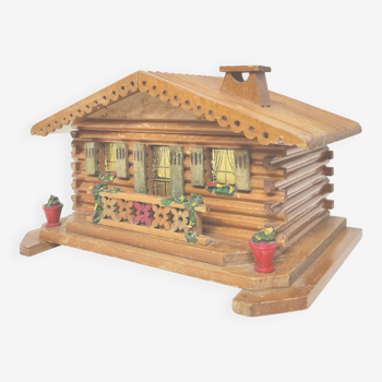 Boîte chalet en bois, boîte à bijoux, crayons