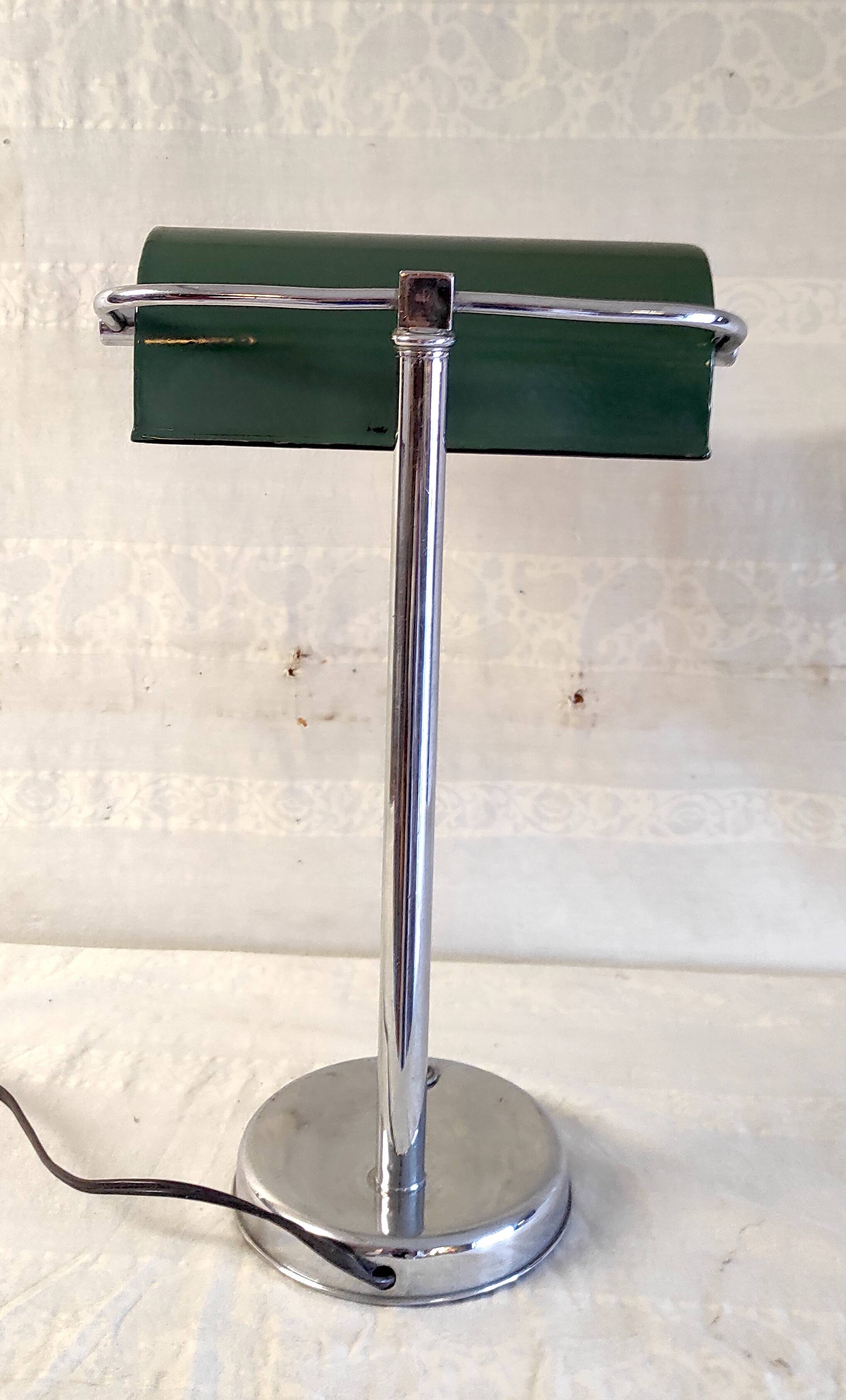 Art Deco table lamp in chrome metal - 1940s/50s