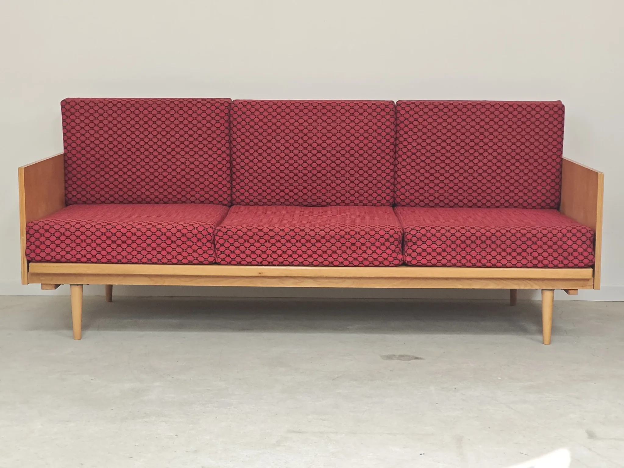 Folding bench Daybed sofa red and black fabric Libena Ex Teh