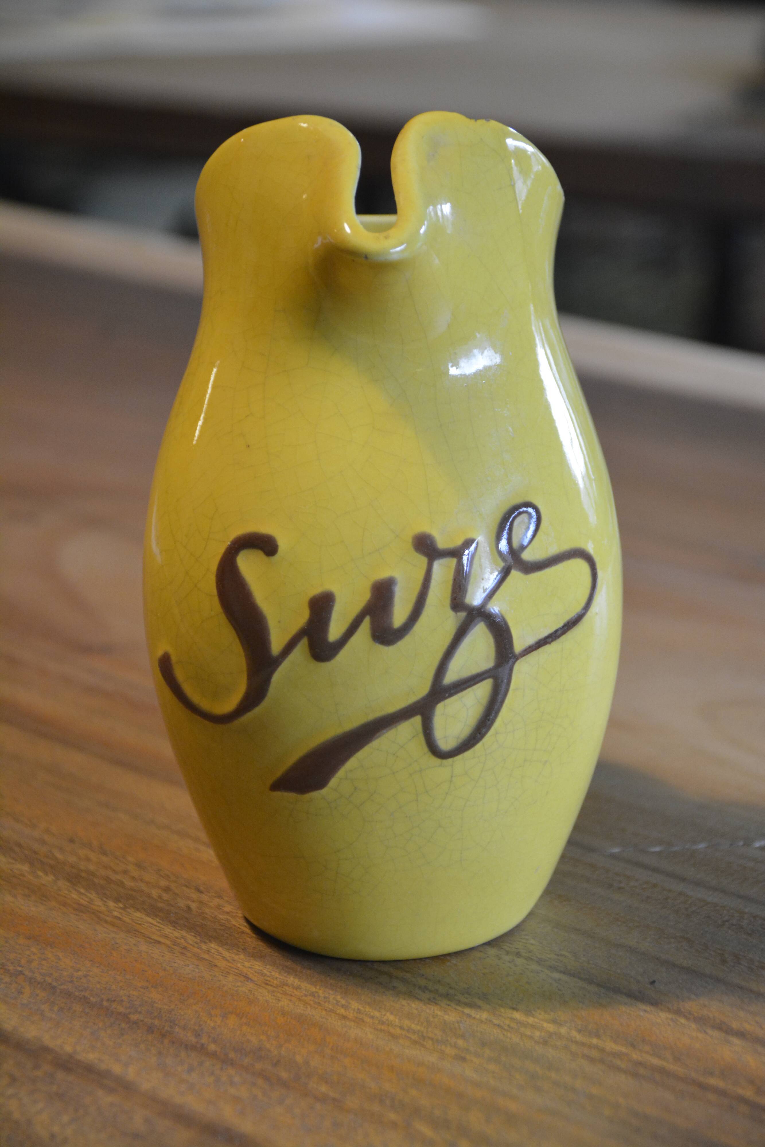 Pitcher Suze rare model