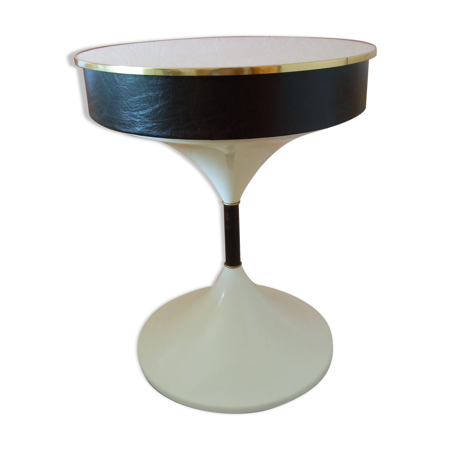 Geridon 1950s - 1960s