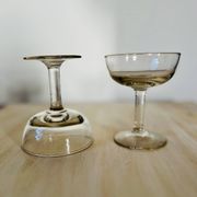Lot de 2 coupes de champagne anciennes