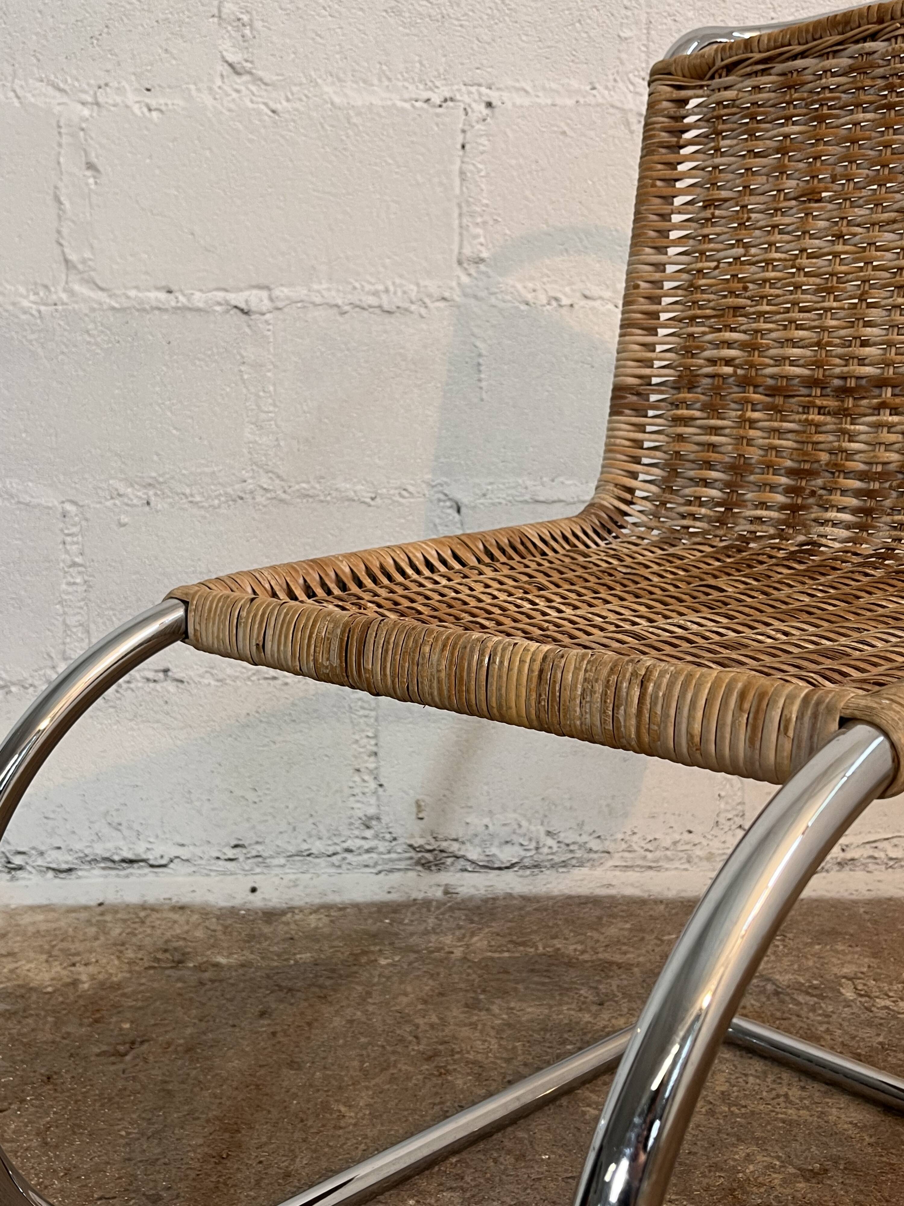 Set of 4 mr10 rattan chairs by mies van der rohe