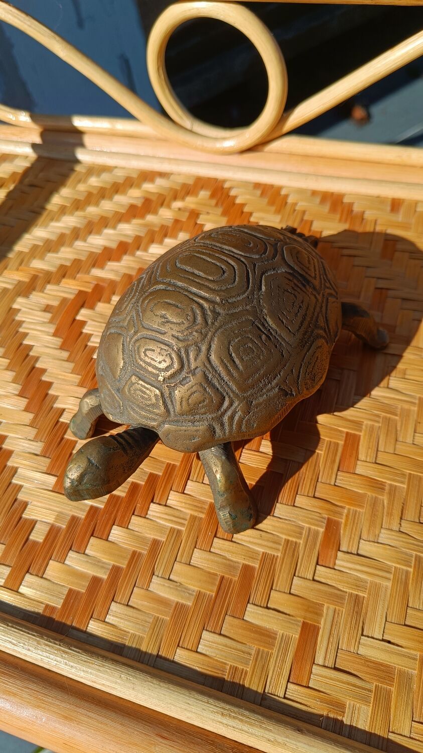 Ancient bronze tortoise ashtray